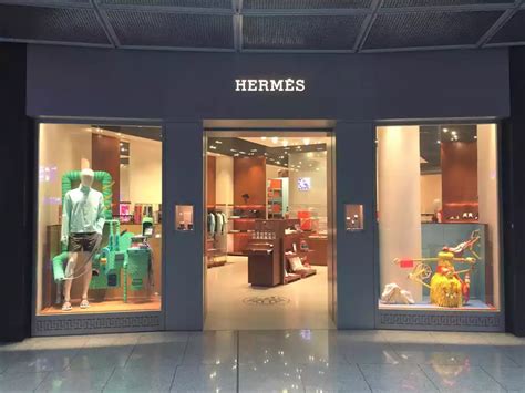 frankfurt airport Hermes